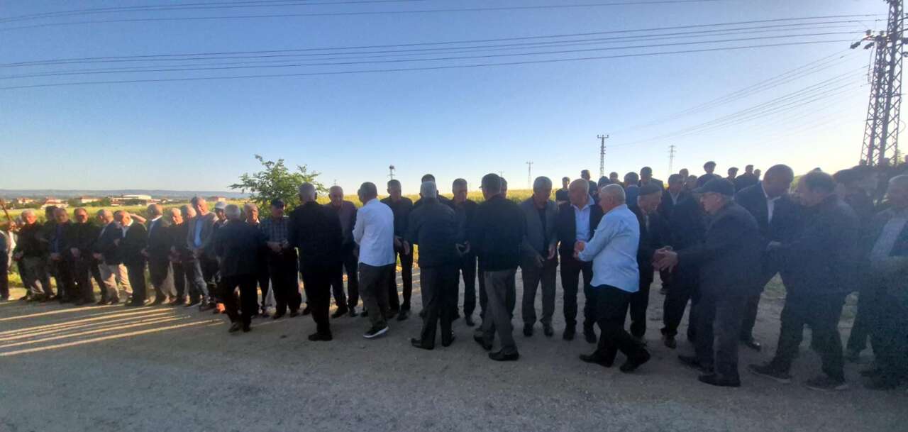 90 yıllık gelenek, bayramda metrelerce kuyruğa dönüştü 4